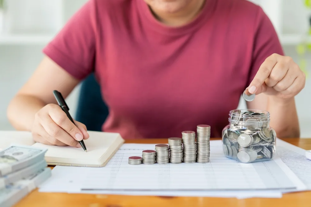 Ahorro e inversión: el plan que todo trabajador independiente necesita