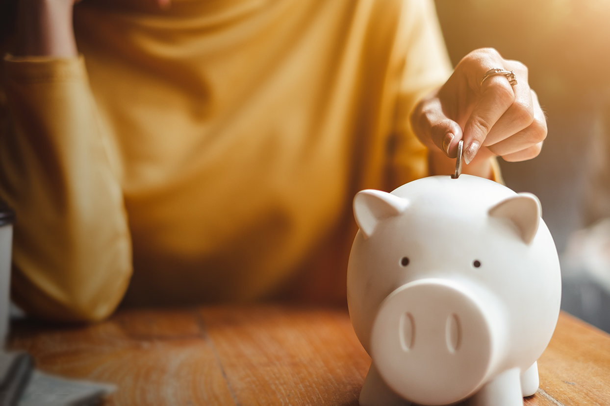 Celebre el mes internacional del ahorro invirtiendo