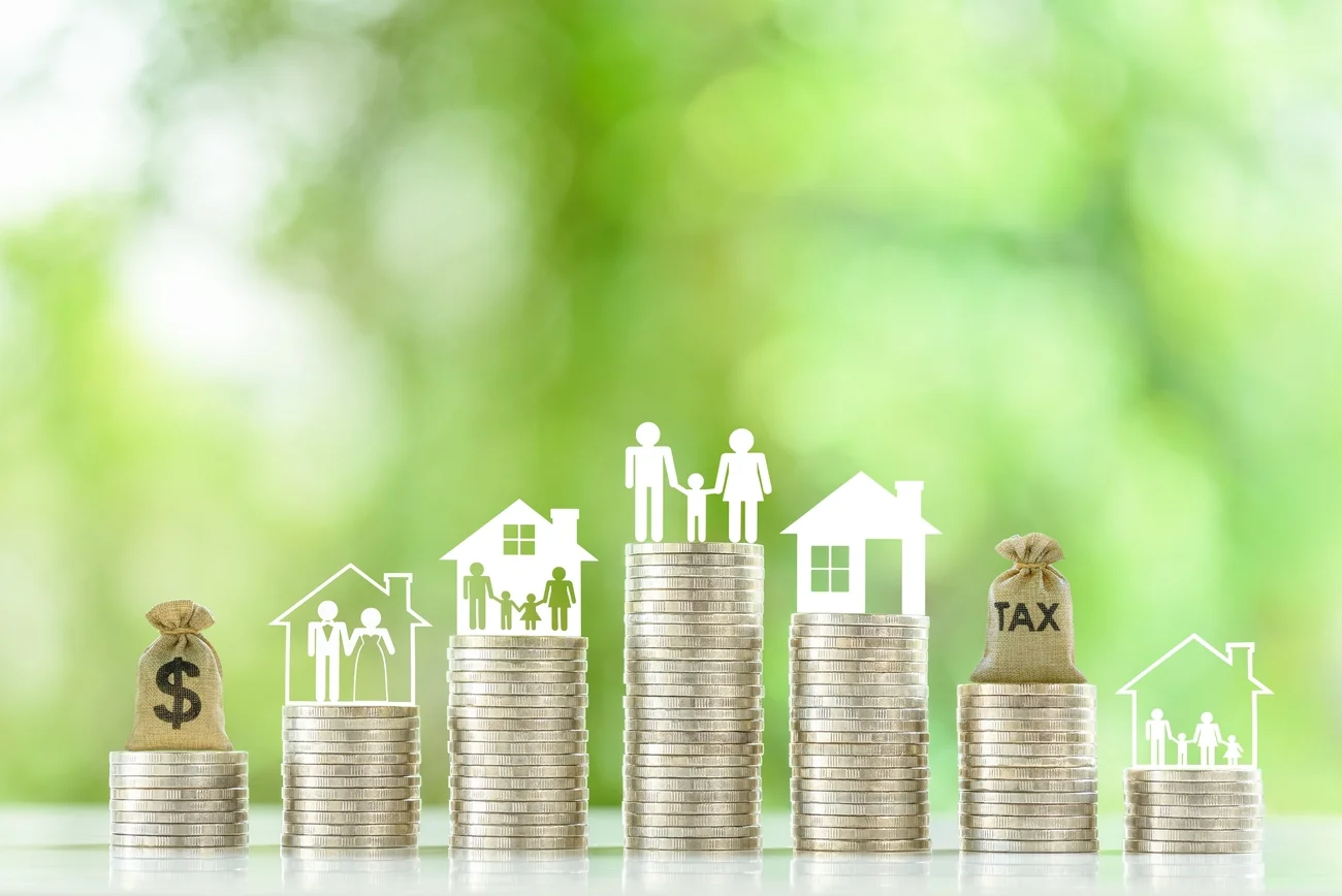 Construya un patrimonio financiero a través del ahorro y la inversión