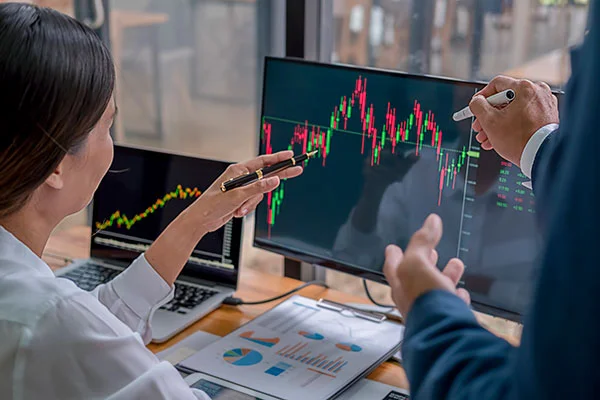 Inversiones en el mercado de valores: Aspectos clave a considerar al momento de invertir