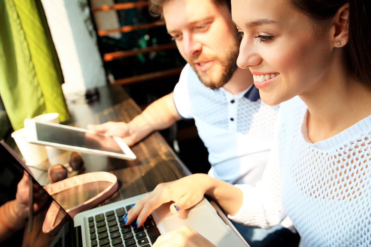 La importancia de capacitarse en las nuevas tendencias y tecnologías del mercado