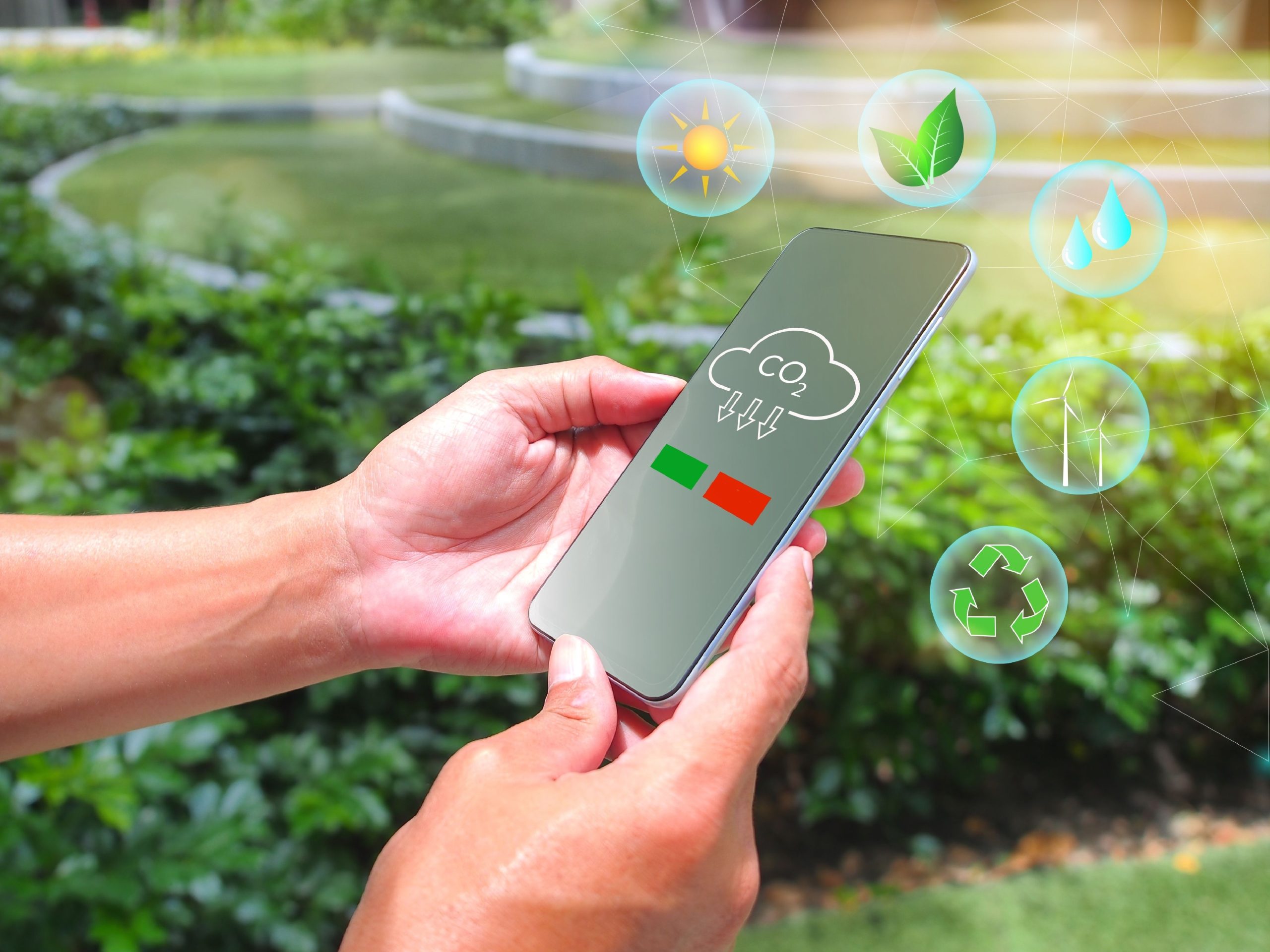 La descarbonización no es solo ambiental, también es para su bolsillo. Descubra cómo los pagos digitales benefician el ambiente y le ayudan a ahorrar dinero.