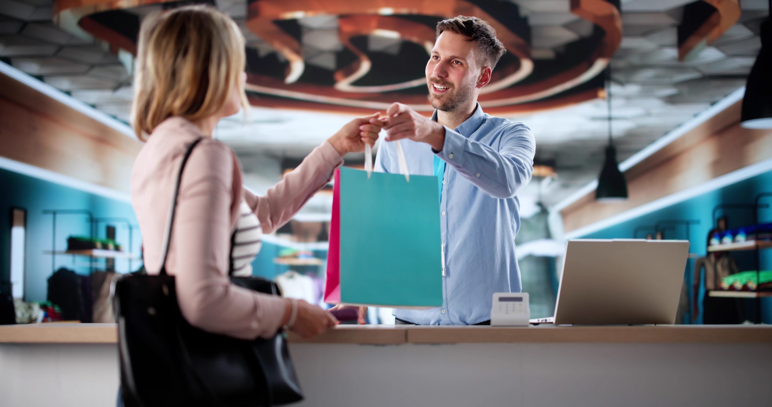 Estrategias para asegurar ventas fijas y fidelizar clientes